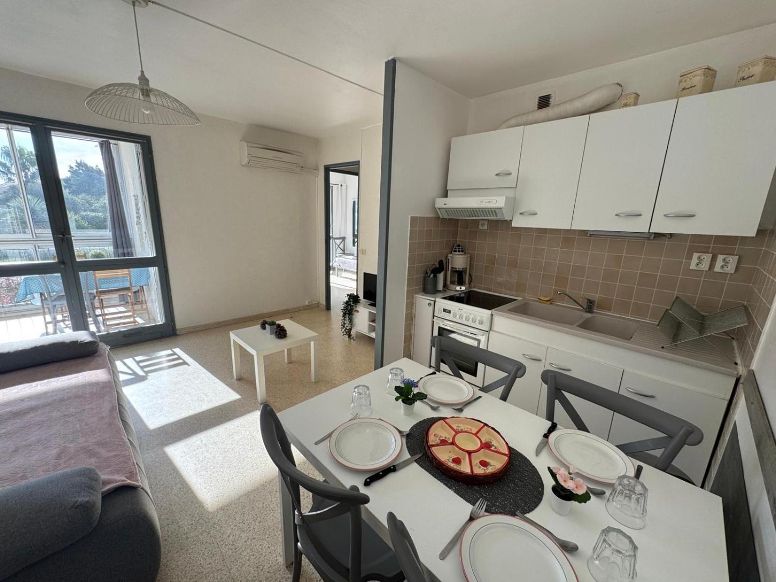 Sol-Y-Days Goelette, Agreable Appartement En Rdc Avec Parking, Proche Du Centre-Ville Et De La Plage Ле-Гро-дю-Руа Экстерьер фото